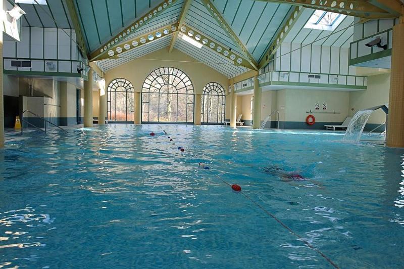 ホテル Peebles Hydro エクステリア 写真